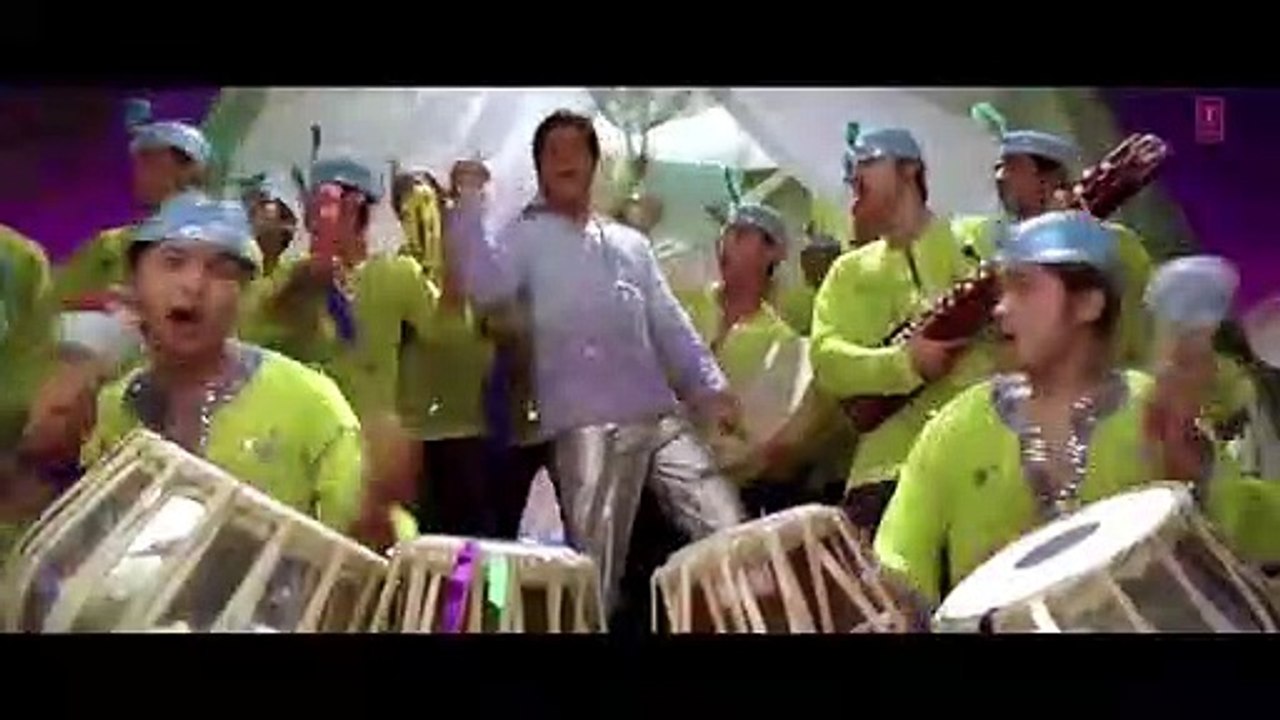 Tumse_Milke_Dil_ka_Jo_Haal_Kiya_Kare_4k_Hd_Video_Song_|_Shahrukh_Khan,_Sushmita_Sen_|_Main_Hoon_Na(360p)