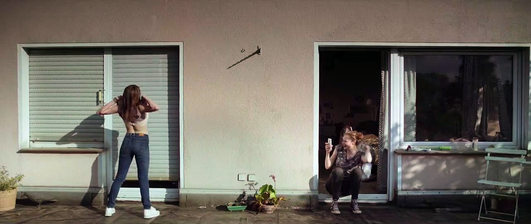 1000 nuances de pluie Bande-annonce (EN)