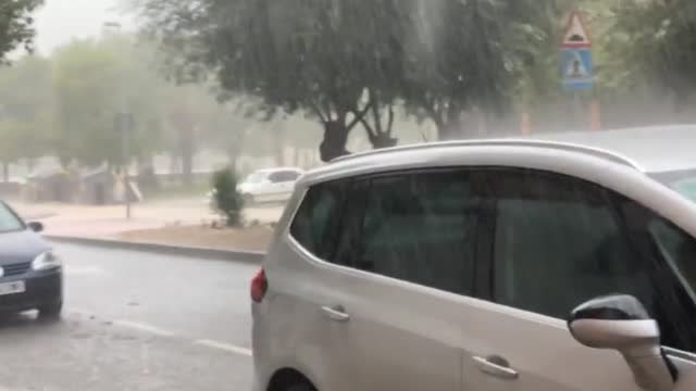 Las intensas precipitaciones causan cientos de incidencias en Alicante y Murcia