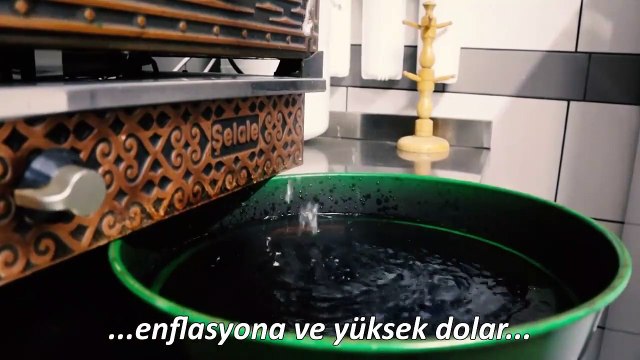 CHP İstanbul Gençlik Kolları'ndan geçinemeyen öğrenci videosu