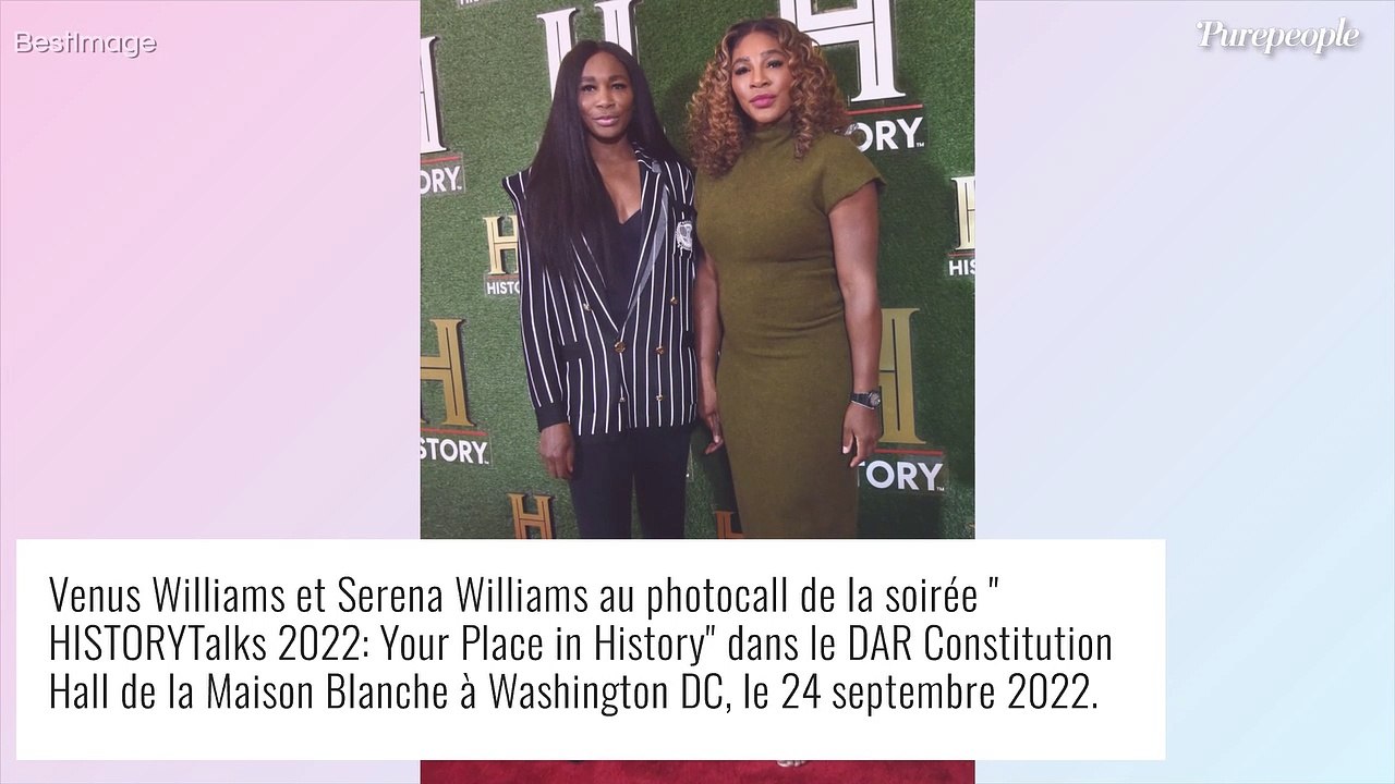 George et Amal Clooney amoureux face à leur grande amie Julia Roberts, magnifique en mini-jupe