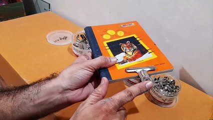 Unboxing and Review of Stainless Steel Round Paper Clip Trumpet Silver Metal