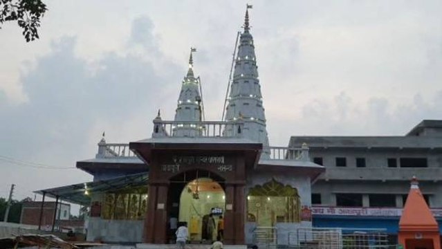 ‘अनोखा मंदिर’, नवरात्रि के 9 दिनों तक महिलाओं का मंदिर में प्रवेश रहता है वर्जित, ये है मान्यता