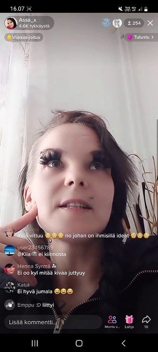Live 250922