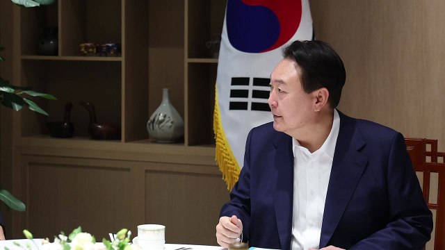 尹 보이스피싱·스토킹에 '범죄와의 전쟁' 선포 각오 / YTN