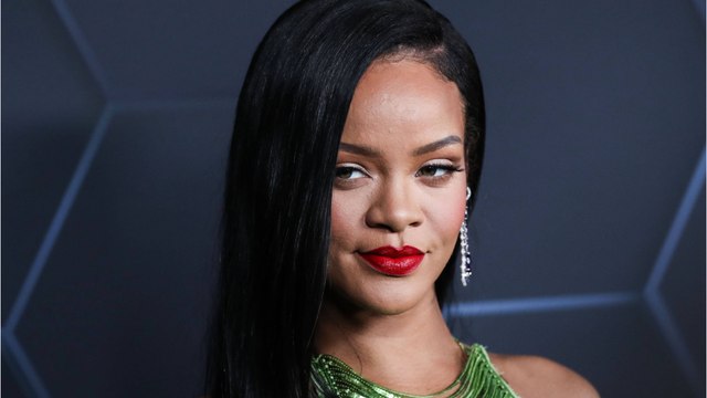 GALA VIDEO - PHOTO – Rihanna de retour sur scène pour le Super Bowl ? Ce cliché qui affole la toile