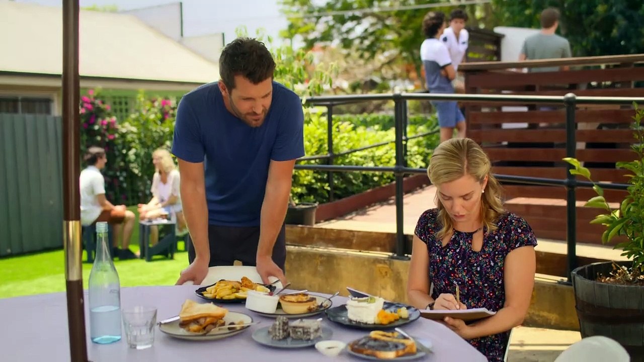 Romantik à la Carte Trailer DF