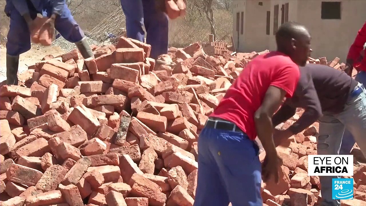 Zimbabwe: Fighting wildlife poaching in national parks