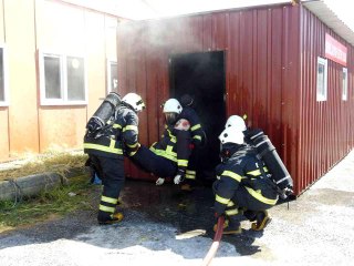 Son dakika gündem: Edirne'nin kadın itfaiye erleri azmi ve başarısıyla erkeklere taş çıkartıyor