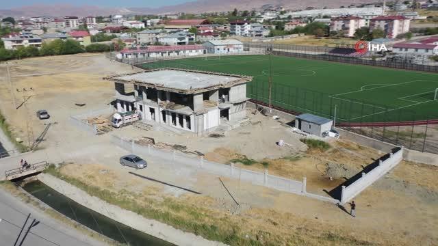 Van haber: Van Büyükşehir Belediyesi yeni gençlik merkezleri inşa ediyor