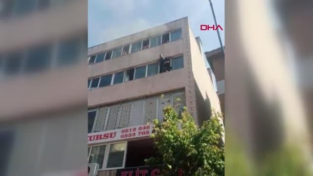 Son dakika haberi: İSTANBUL-KAĞITHANE'DE TEKSTİL ATÖLYESİNDE ÇIKAN YANGINDA MAHSUR KALANLARI İTFAİYE KURTARDI