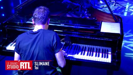 Slimane interprète ''Toi '' dans " le Grand Studio RTL"