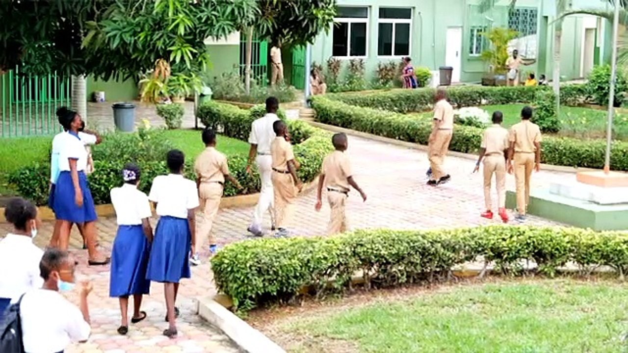 A voir l Côte d'Ivoire en Marche : La bonne gouvernance dans le système éducatif (Le Recap), ce mercredi 28 septembre 2022, à partir de 21h30 sur RTI 1