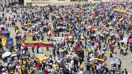 Sorpresiva convocatoria a la marcha contra las reformas que propone el Gobierno
