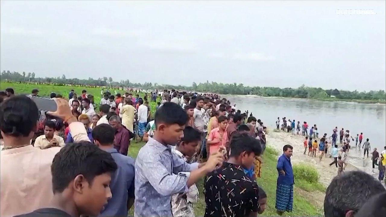 ارتفاع حصيلة ضحايا غرق مركب في بنغلادش إلى 51 ق...
