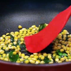 Upgrade your popcorn to something  else #fun #hacks #funny #popcorn