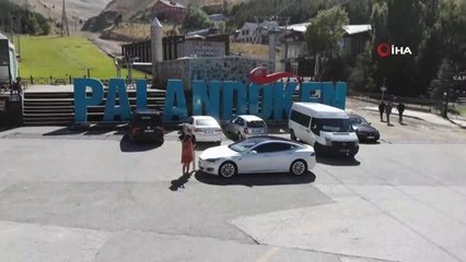 Merak uğruna elektrikli aracıyla İsviçre'den yola çıktı Türkiye'de 81 ili geziyor