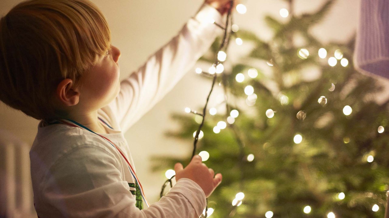Strom sparen an Weihnachten: Die besten Alternativen zu Lichterketten & Co.