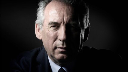 GALA VIDÉO - François Bayrou “tente d’exister” : “Ce qu’il veut, c’est être Premier ministre”