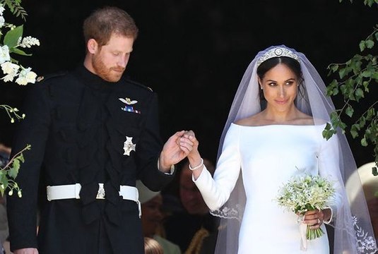 Meghan Markle : voici pourquoi sa robe de mariée a embarrassé la reine Elizabeth II