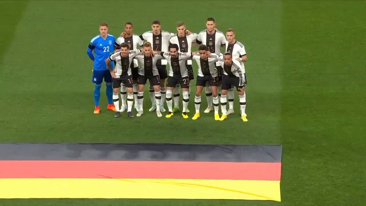 INGGRIS  - JERMAN, SAMA KUAT