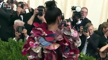 Rihanna: 10 look che ci hanno fatto sognare