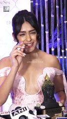 रोमैंटिक फिल्मे करना चाहती है Mrunal Thakur