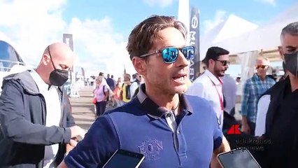 Pier Silvio Berlusconi arriva in elicottero al Salone Nautico