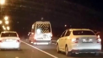 KONVOYDA TRAFİĞİ TEHLİKEYE SOKAN SÜRÜCÜYE PARA CEZASI