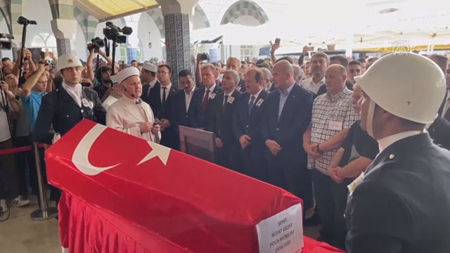 Şehit polis memuru Sedat Gezer, son yolculuğuna uğurlandı