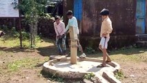 आजादी के 75 साल के बाद भी सडक़, पानी की सुविधाओं से वंचित है कटारों का खेरा का गांव