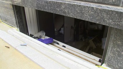 침수 우려 반지하 주택, 정부가 사들여 지상 주택으로 신축 / YTN