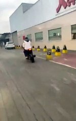 Allez montre nous tes talents de motard