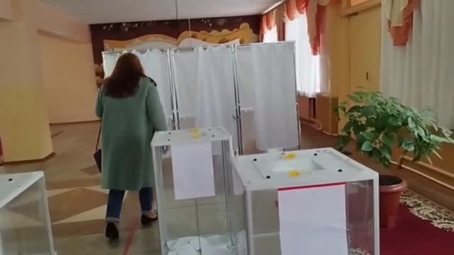 Finaliza el referéndum de anexión a Rusia en las regiones ocupadas de Ucrania