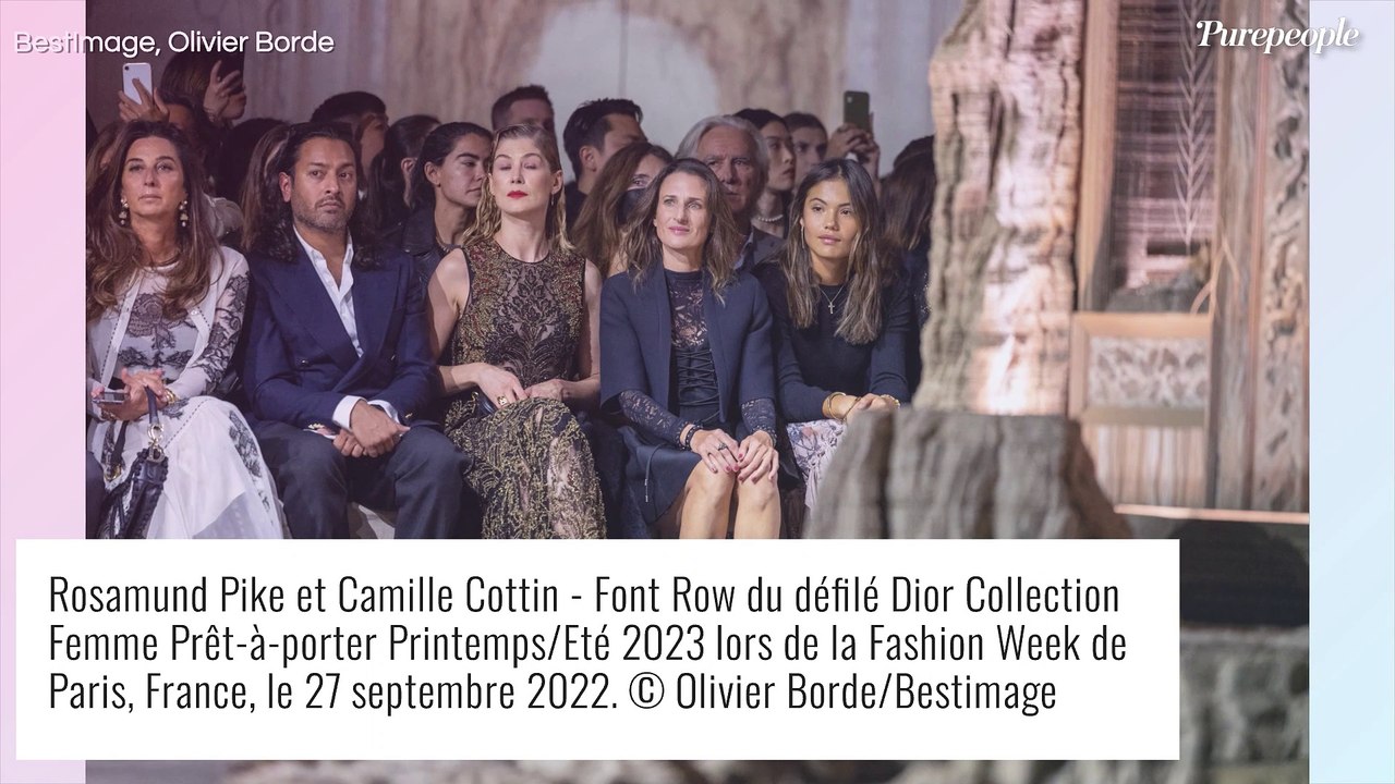 Natalie Portman, Jisoo, Isabelle Adjani... Défilé de stars et de looks fous chez Dior