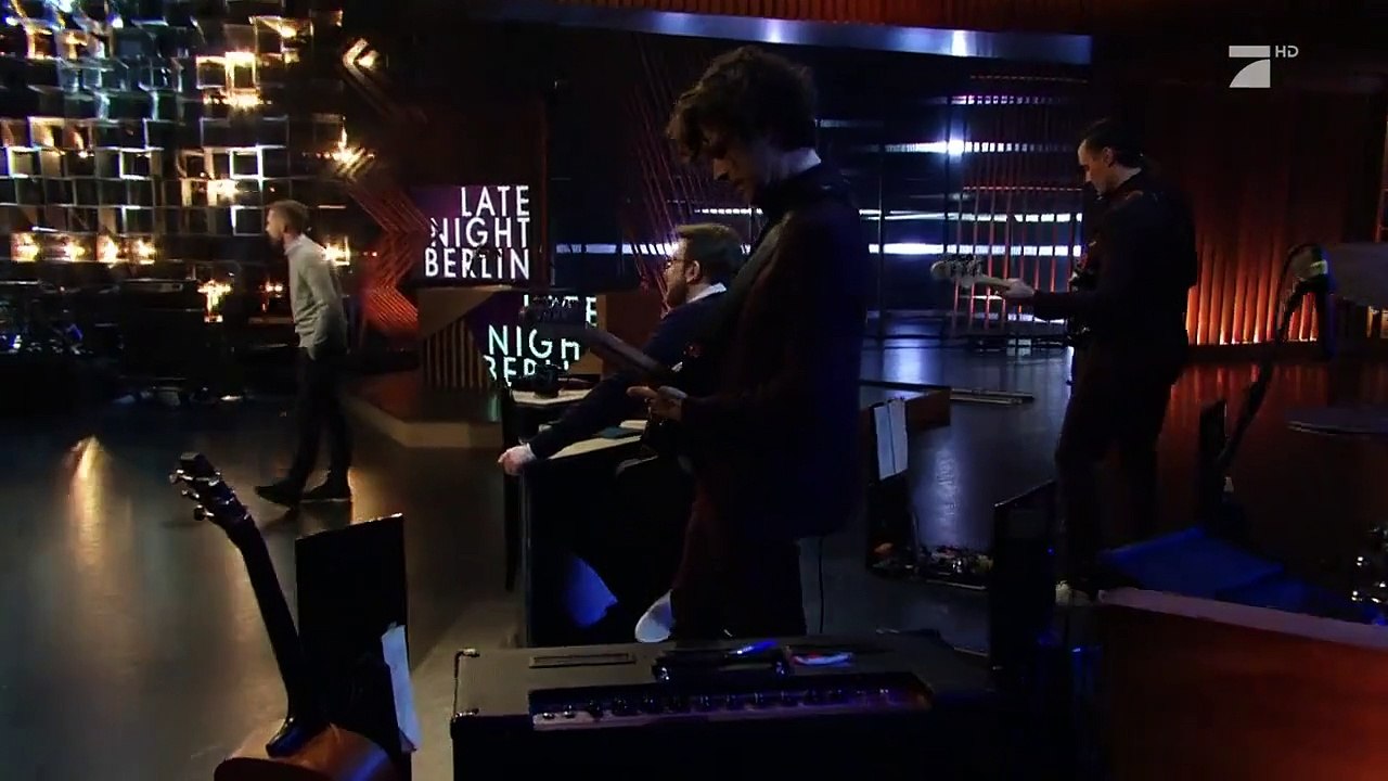 Late Night Berlin Staffel 2 Folge 13 HD Deutsch