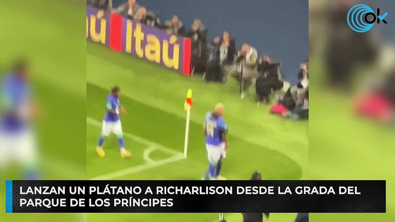 Lanzan un plátano a Richarlison desde la grada del Parque de los Príncipes