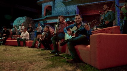 Banda Carnaval - Aléjate (En Vivo)