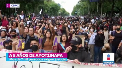 7 mil personas marchan por octavo aniversario de Ayotzinapa