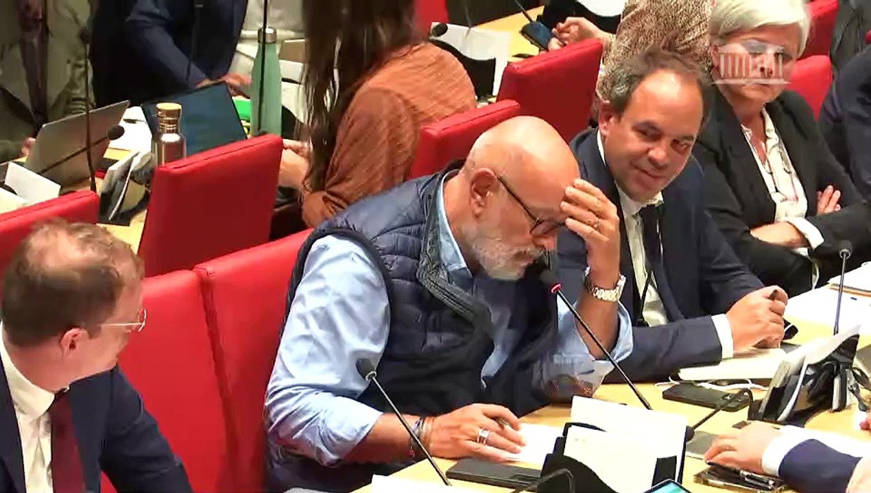 Commission du développement durable : M. Christophe Béchu, ministre de la transition écologique et de la cohésion des territoires, sur la feuille de route de son ministère et le projet de loi de finances pour 2023 - Mardi 27 septembre 2022