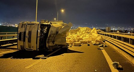 Kuzey Marmara Otoyolu’nda TIR devrildi