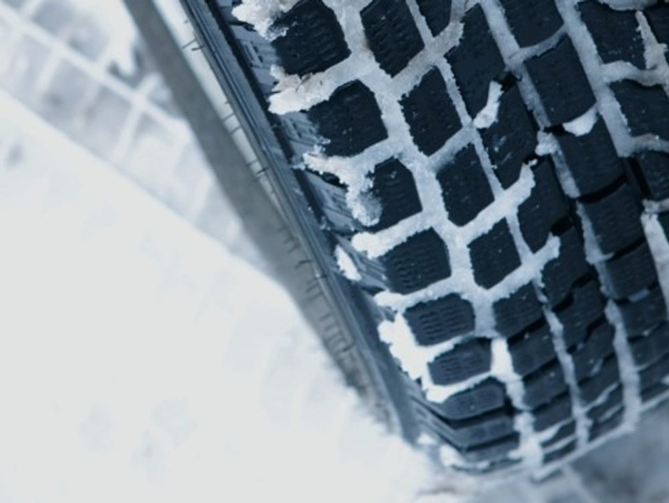 Winterreifen: ADAC warnt vor 'extrem schlechten' Modellen