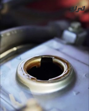 طريقة فحص زيت محرك السيارة