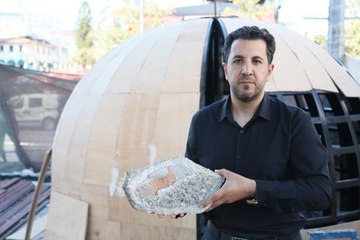 SAAT KULESİ'NİN İMİTASYON DENDANLARI KALDIRILDI