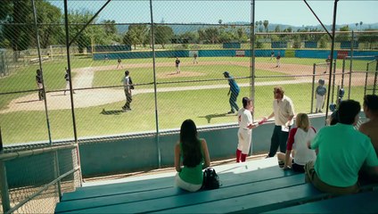 Dealin' with Idiots Bande-annonce (EN)