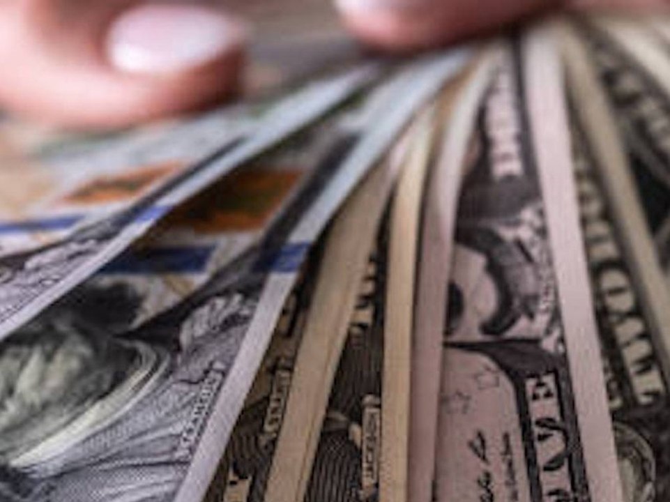 Millionen-Dollar-Strafe: US-Börsenaufsicht klagt 16 Unternehmen an