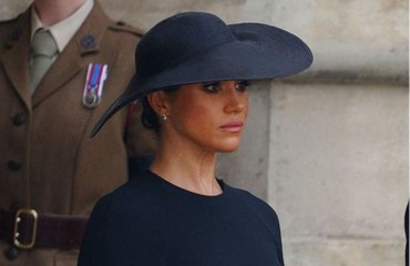Meghan Markle : Elisabeth II aurait tenté de la réconcilier avec son père