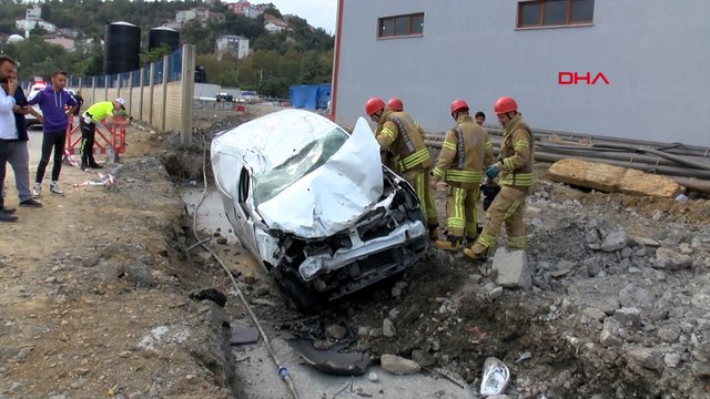 Sarıyer'de takla atan otomobilin sürücüsü yaralandı