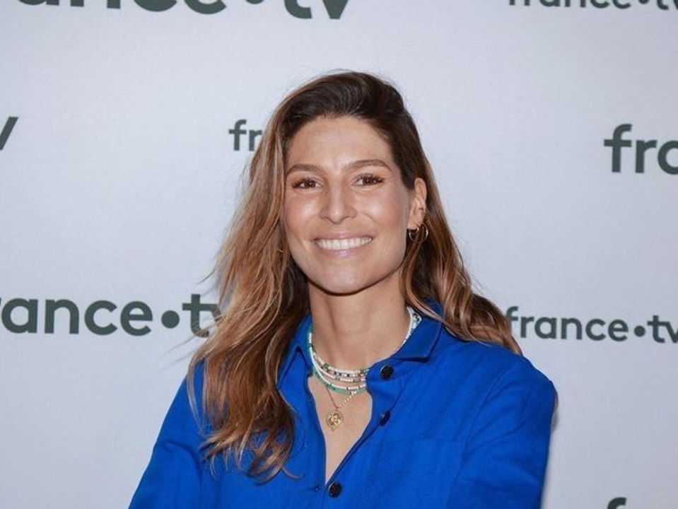 “Mes plus plates excuses à Louane…” : Laury Thilleman très gênée, pourquoi a-t-elle demandé pardon à la coach de “The Voice Kids” ?