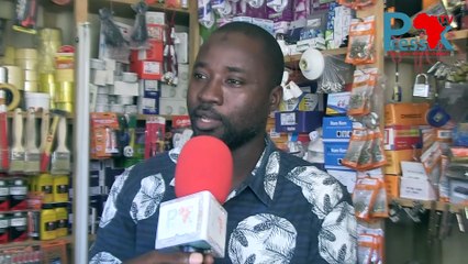 Un tour dans les quincailleries du quartier pour voir si le prix de la tonnes de ciment fixé par le ministère du commerce sera respecté